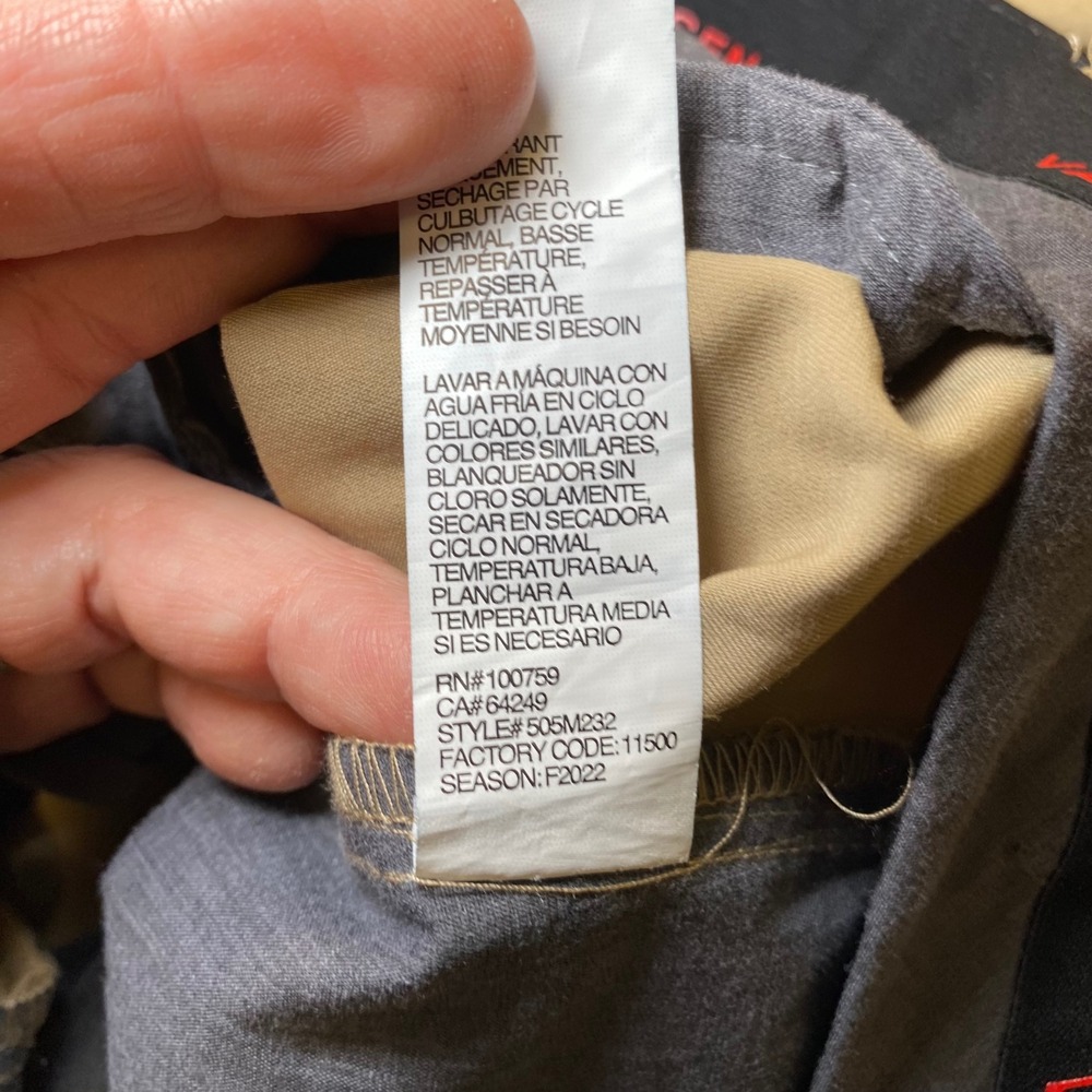 NWT Van Heusen Flex Ultra Wrinkle Free Straight Fit Pants 42x30 Khaki Stretch - Picture 10 of 12